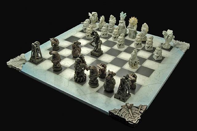 Chess Set :: Gil Bruvel